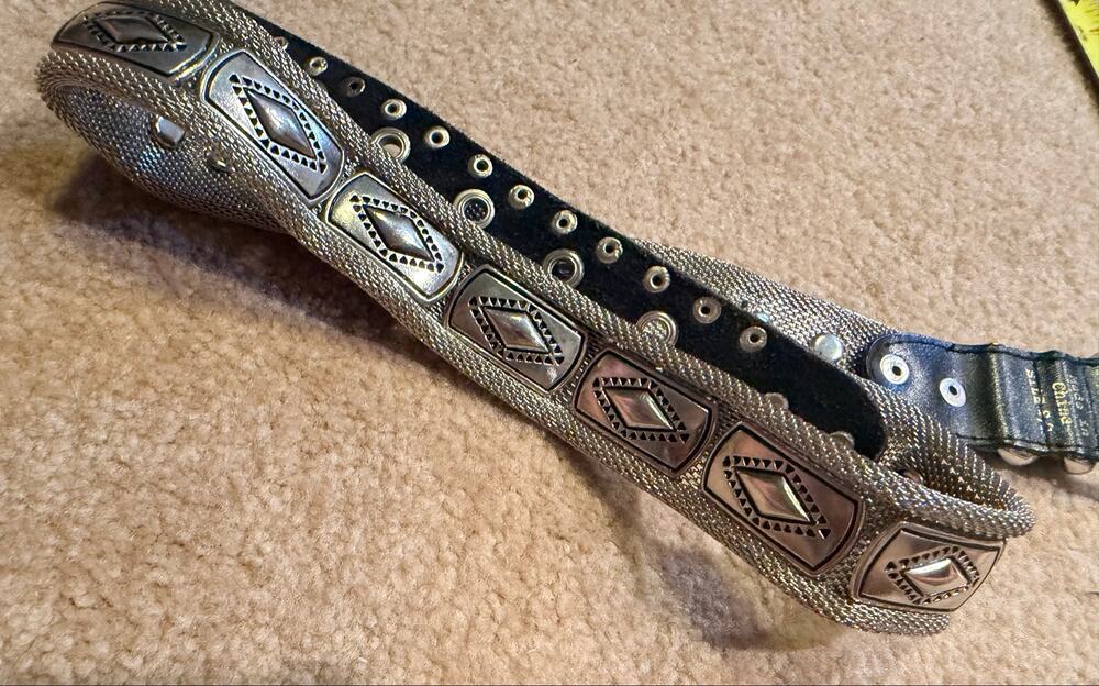 Southwestern Diamond Studded Womens Silver Mesh Concho Belt Size S/M Boho Y2K